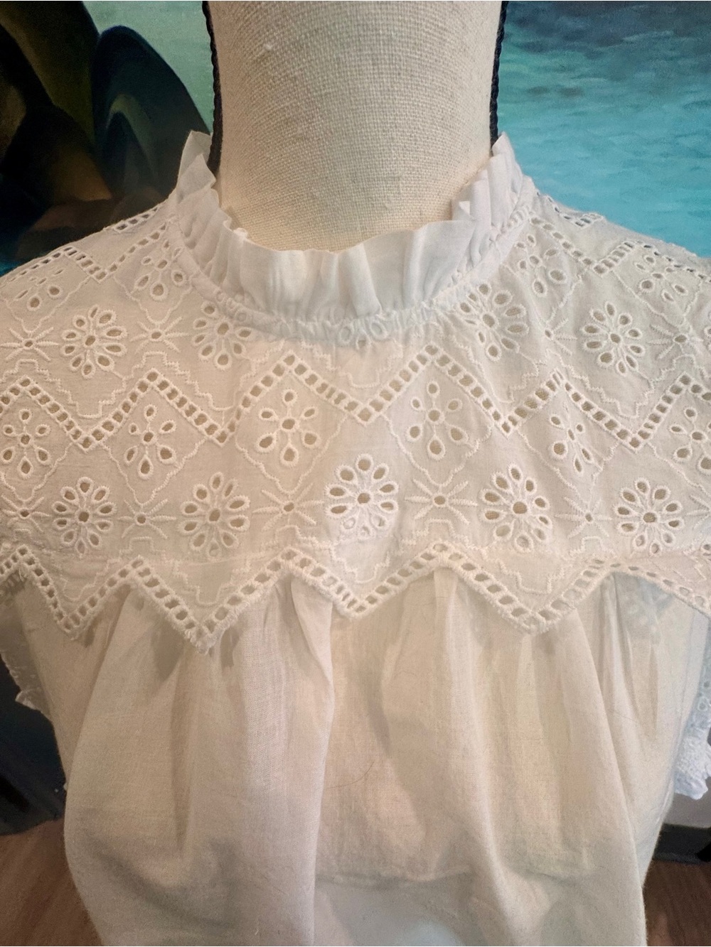 ME+EM White Eyelet Lace Cotton Blouse with Ruffle Neck - Picture 5 of 10